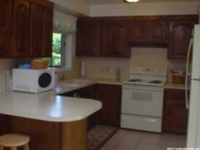 1135 Suncrest Dr, Ogden, UT 84404 — photo 3