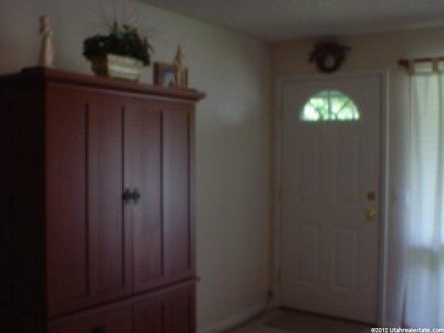1135 Suncrest Dr, Ogden, UT 84404 — photo 9