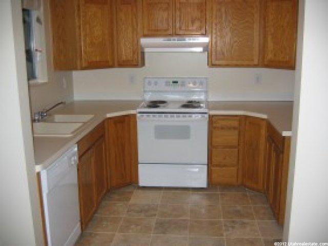 2182 N 850 W, Clinton, UT 84015 — photo 2