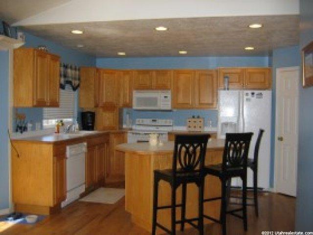 224 S 550 W, Layton, UT 84041 — photo 2
