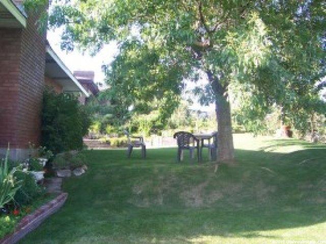 1391 Buttercup Dr, Sandy, UT 84092 — photo 10