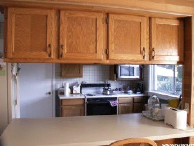 1220 Orchard Dr, Bountiful, UT 84010 — photo 4