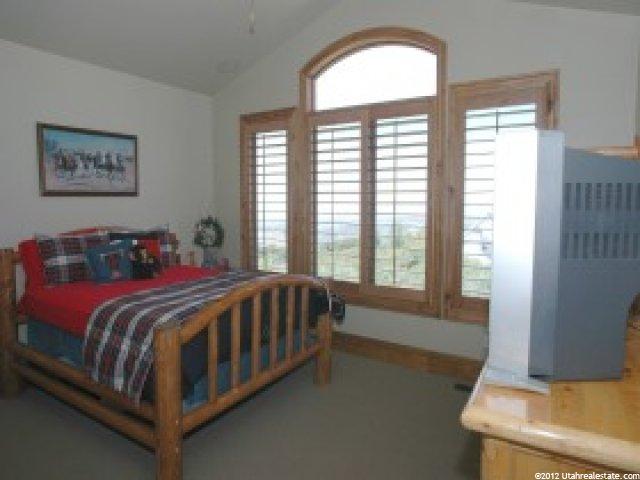 267 Summerwood Dr, Bountiful, UT 84010 — photo 11