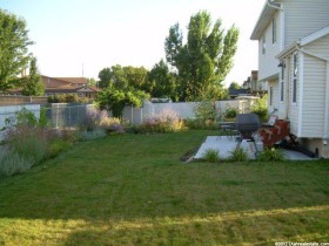 1124 N 75 W, Layton, UT 84041 — photo 2