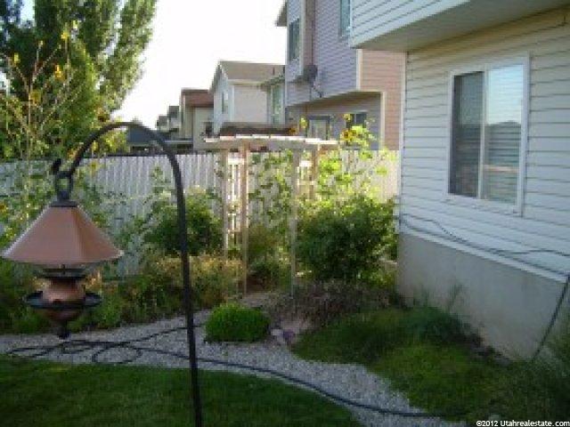 1124 N 75 W, Layton, UT 84041 — photo 4