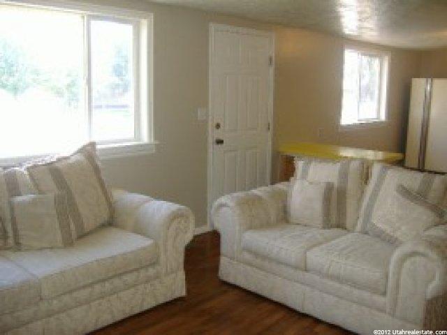1296 W Marilyn Dr, Layton, UT 84041 — photo 2
