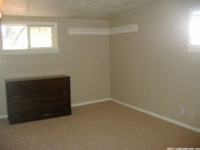 1296 W Marilyn Dr, Layton, UT 84041 — photo 5
