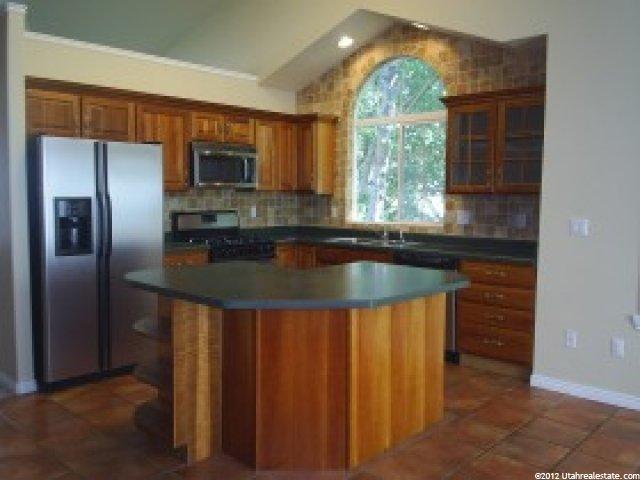 1701 N 2625 E, Layton, UT 84040 — photo 2