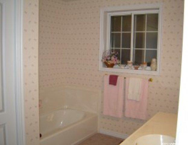 1203 Aspen Dr, Logan, UT 84341 — photo 8