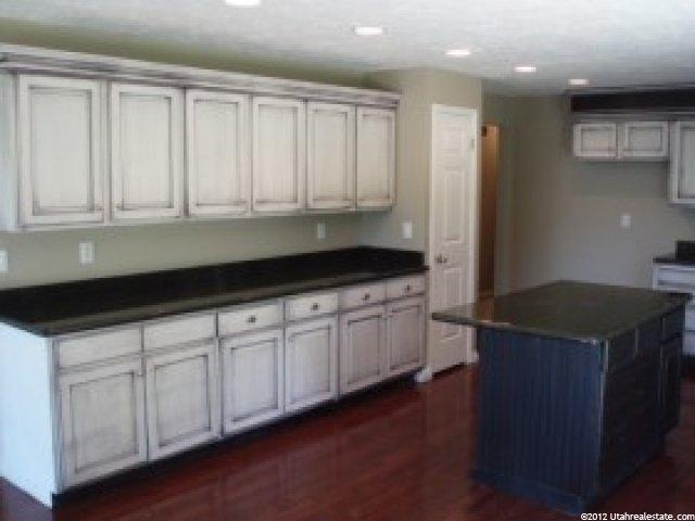 1517 Vineyard Dr, Bountiful, UT 84010 — photo 7