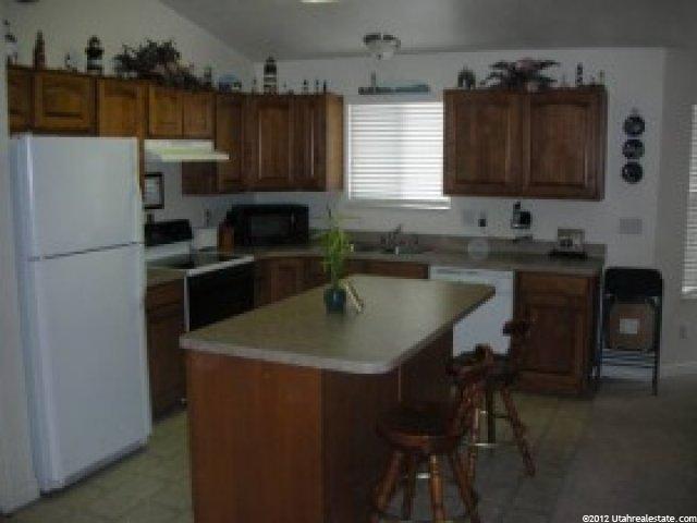 1881 S 650 E, Clearfield, UT 84015 — photo 2