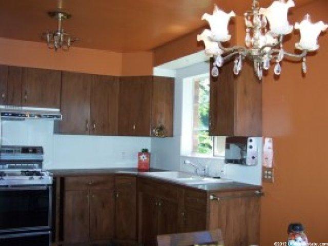 2998 Vista Circle Dr, Bountiful, UT 84010 — photo 4