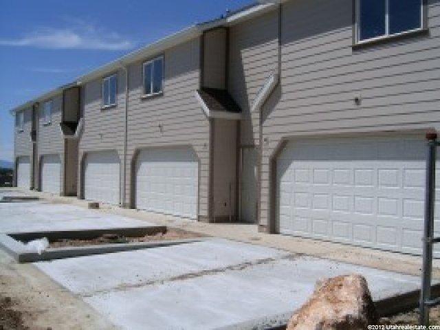 576 E Sellwood Ct, Ogden, UT 84401 — photo 2