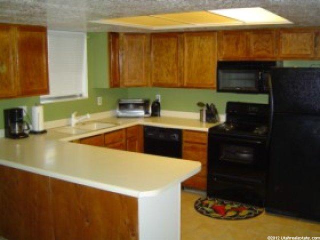 524 W 1060 N, Clinton, UT 84015 — photo 10