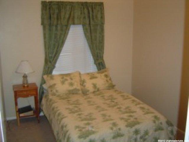 524 W 1060 N, Clinton, UT 84015 — photo 3