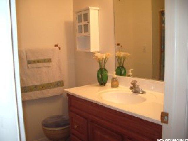 6161 S 2375 E, Uintah, UT 84403 — photo 8