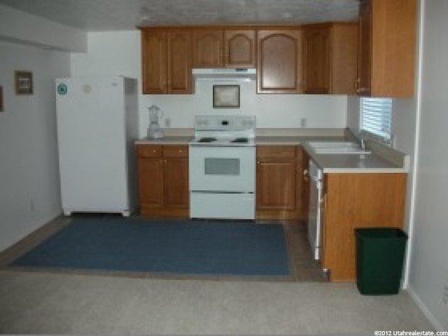 403 S 1400 E, Fruit Heights, UT 84037 — photo 10