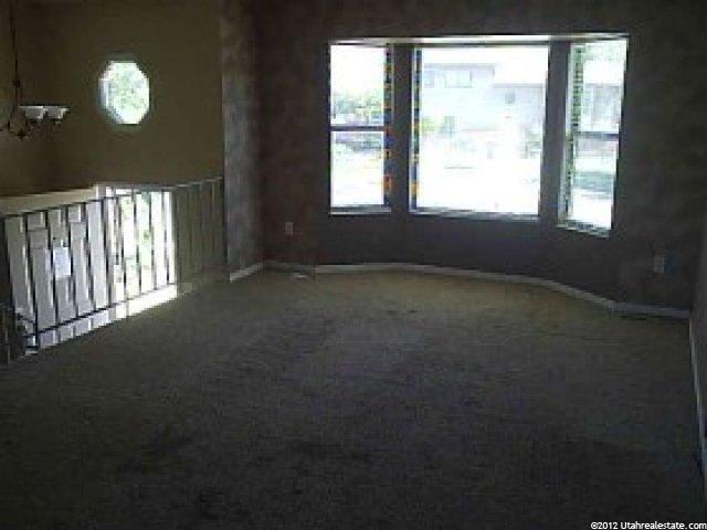 926 S 225 E, Layton, UT 84041 — photo 6