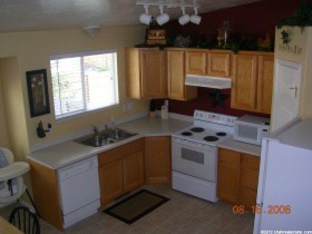 86 E 2500 S, Clearfield, UT 84015 — photo 3