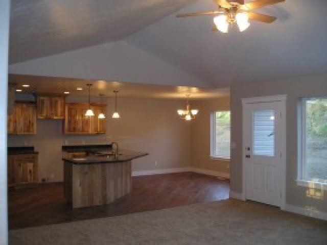 140 N 300 E, Millville, UT 84326 — photo 4