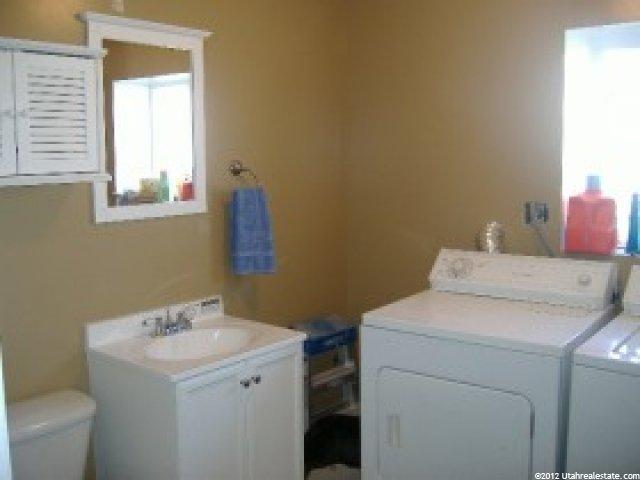 1692 N 775 W, Clinton, UT 84015 — photo 7