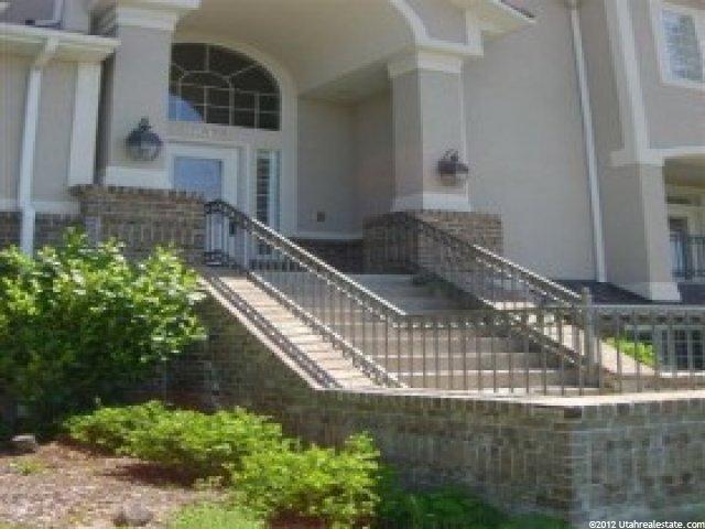 10085 S Stonewall Ct E, Sandy, UT 84092 — photo 11