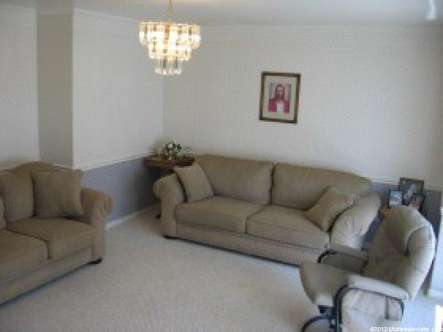 523 E Center St, Pleasant Grove, UT 84062 — photo 3