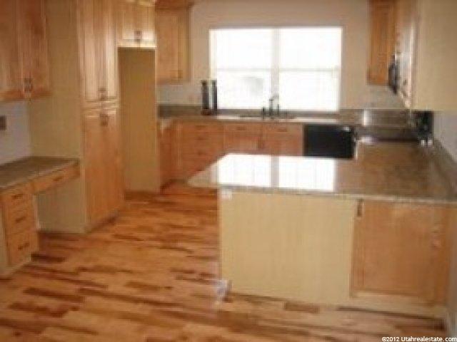 12152 Lampton View Dr, Riverton, UT 84065 — photo 3