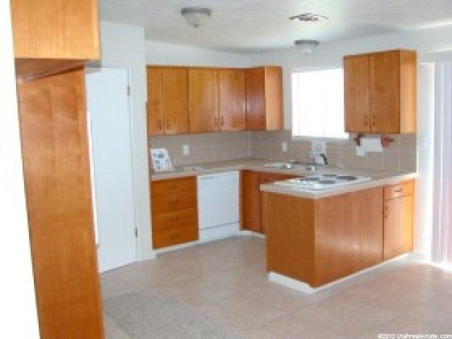 755 E 5400 S, South Ogden, UT 84405 — photo 4