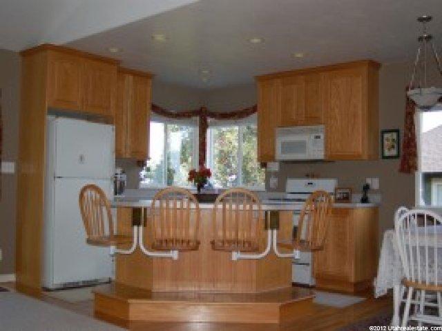 13802 Tom Shoemaker Cir, Draper, UT 84020 — photo 2