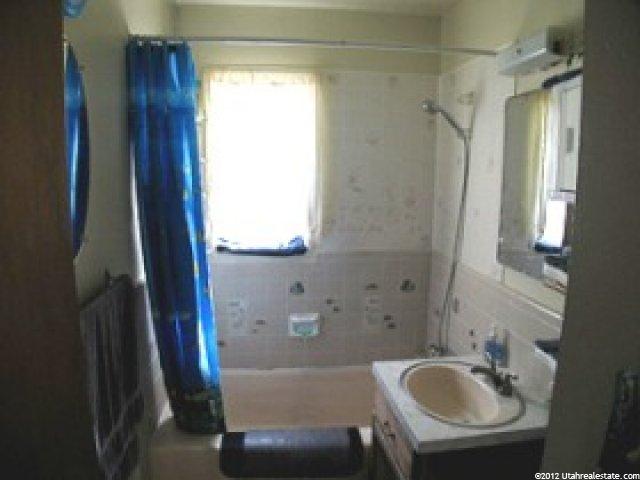 281 W 4400 S, Washington Terrace, UT 84405 — photo 11