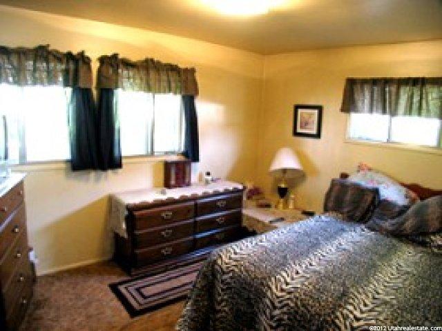 281 W 4400 S, Washington Terrace, UT 84405 — photo 9