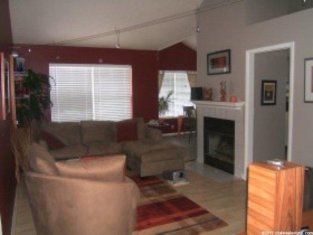 569 Briarsprings Cir, Midvale, UT 84047 — photo 2