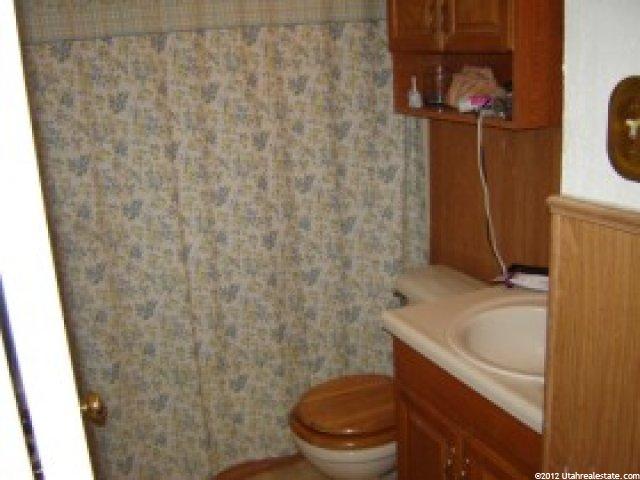 156 E 4475 S, Washington Terrace, UT 84405 — photo 6