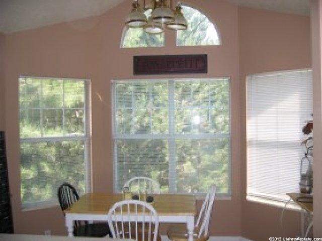 584 E Briarsprings Cir S, Midvale, UT 84047 — photo 4