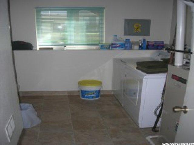 729 W 2300 N, West Bountiful, UT 84087 — photo 5