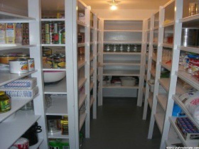 729 W 2300 N, West Bountiful, UT 84087 — photo 6