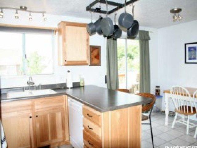 1039 E Lafayette St S, Sandy, UT 84094 — photo 10