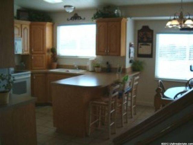 1876 S 500 E, Clearfield, UT 84015 — photo 4