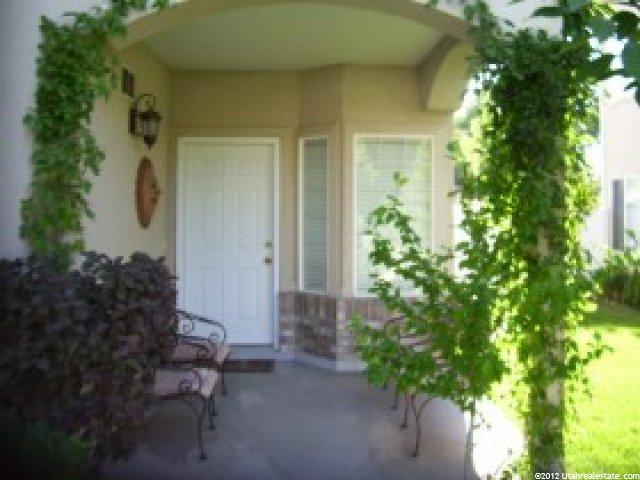 10472 S Sand Dollar Dr E, Sandy, UT 84094 — photo 2