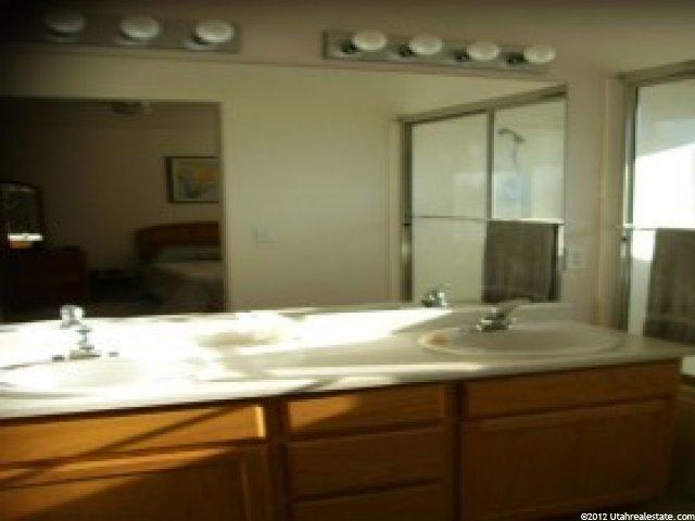 10472 S Sand Dollar Dr E, Sandy, UT 84094 — photo 11