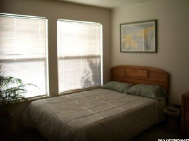 10472 S Sand Dollar Dr E, Sandy, UT 84094 — photo 9
