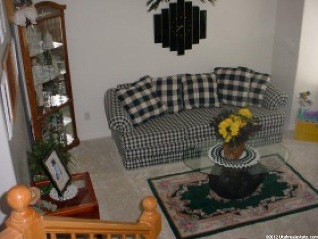 1019 N 750 W, Clinton, UT 84015 — photo 3