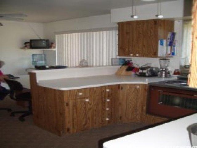 2943 S 400 W, Bountiful, UT 84010 — photo 6