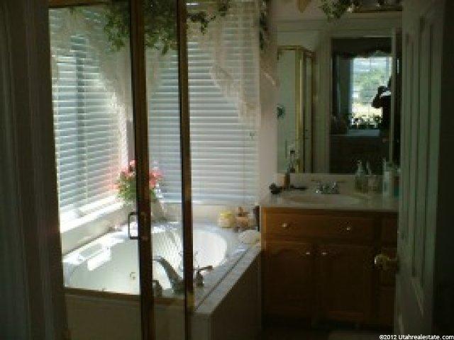 7365 S 2050 E, South Weber, UT 84405 — photo 4