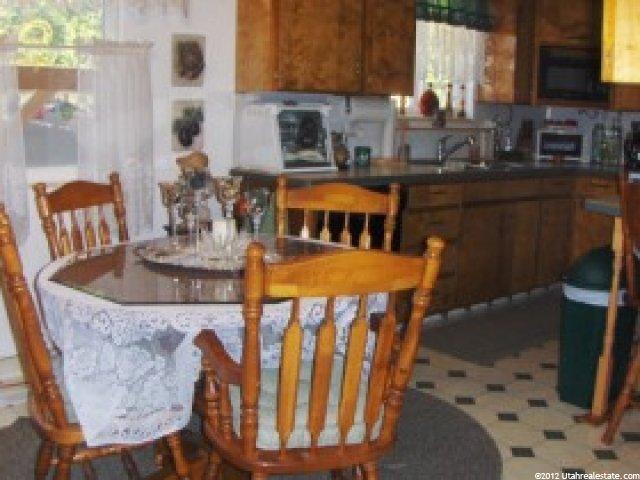 1134 W 800 N, Clinton, UT 84015 — photo 2