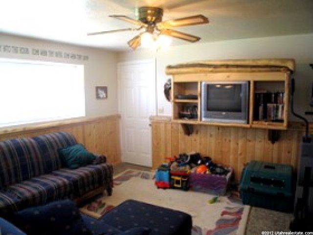 5449 S 3750 W, Roy, UT 84067 — photo 4