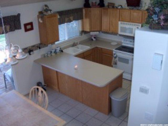 2643 W 2100 N, Clinton, UT 84015 — photo 5