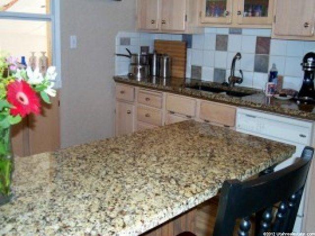 133 W 2500 S, Bountiful, UT 84010 — photo 9