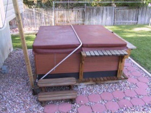 9299 S Shad Ln E, Sandy, UT 84093 — photo 7